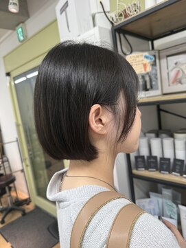 シータ 成増(THETA) ボブ×グレージュ
