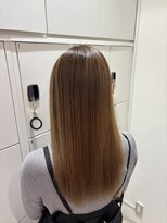 ケンジ 平塚 アネッタ(KENJE annetta)&nbsp;艶髪/Aujuaトリートメント