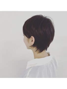 ジジ プラス デザイン(GIGI+design) ショートカット