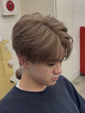 テンバイリップスヘアー(TEN by LIPPS hair) 女子ウケ1位ミルクティーベージュナチュラルセンターパート