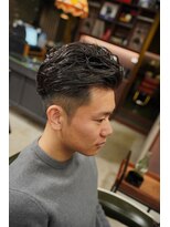 フォーコーナーズカットショップスリーセント 栄(FourCornersCutShop 3/cent) スパイラルパーマ