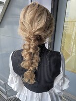 ゆるふわ編みおろしヘアアレンジ！