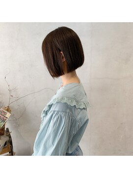 ミント(mint) ショートボブで首元綺麗に!