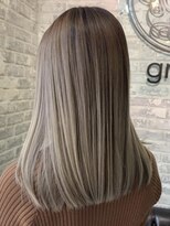 グロウ 上野御徒町(grow)&nbsp;ハイライトカラー/オリーブカラー/小顔/ウェット[上野/御徒町］