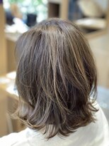 サロンドポプリ 志都美(salon de poupuri)&nbsp;ママもオシャレなハイライトカラー