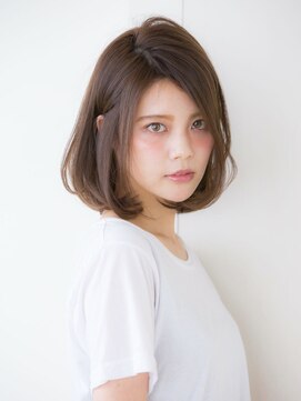 レポゼ 日本橋室町(Repose) 360度どこから見ても可愛いAラインボブ