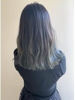 エル セルカ 高田馬場(el CERCA)&nbsp;外国人風バレイヤージュ×シルバーグリーングラデーションカラー