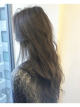 クツロギ(kuturogi) ブリーチ無しグレージュ