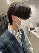 アンダーバーホワイト(_WHITE)&nbsp;センターパートウルフ