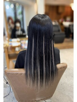 フツーロ 栄(FUTURO) プルエクステ