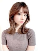 ロングレイヤーグレージュカラー美肌カラー透明感20代30代40代