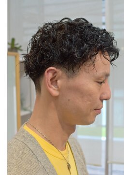 フロラクロマ 上通NEWS裏(FLORACHROMA) メンズパーマスタイル