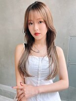 Liberte銀座 大人可愛い顔まわりレイヤー×ベージュ