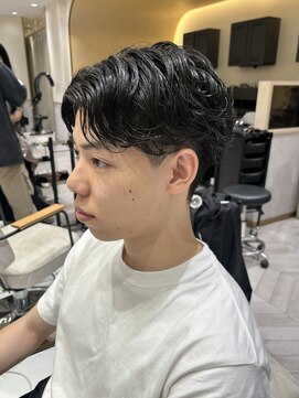 ゼスト フィーノ(ZEST fino) [あやか]センターパート/パーマ