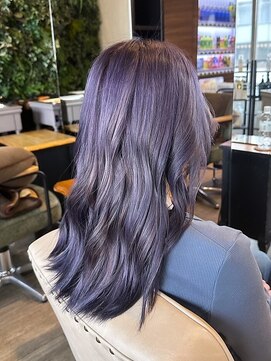 インデペンデンス(independence) ラベンダーブルー×セミロング