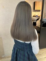 フェリアファム 北千里(FERIA fam) 縮毛矯正/北千里/ショート/ブリーチ/インナー/ボブ/髪質改善