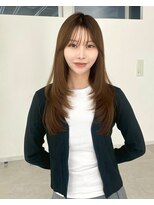 ユーフォリア 新宿通り(Euphoria) 20代30代40代 大人可愛い 小顔カット ロングレイヤー