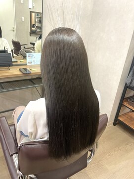 ベースヘアーデザイン(BASE HAIR DESIGN) オリーブカラー 透明感カラー レディース 宇都宮