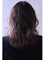 エヌドット 高井田(n.)&nbsp;20代30代・ミディアムレイヤー×Addicthy Color