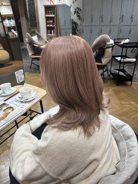 キキ(kiki by KENJE) 【ブリーチ1回～】ミルクティーベージュ