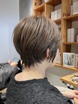 アルトル 池袋2nd(altru)&nbsp;◇大人40代50代60代ショートボブ丸みショート白髪ぼかし