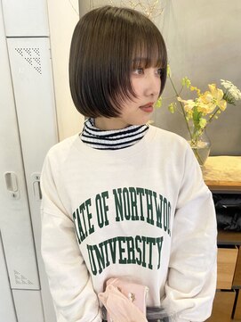 アトロ(Atoro) 似合わせカット/ブリーチカラー/ブリーチ無しカラー/大阪梅田駅