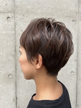 ロカ(Roca) 大人可愛いハンサムショート