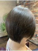 ショートボブ