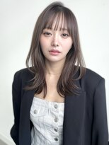 ヴェイン 渋谷(vain)&nbsp;★くびレイヤー黒髪エモージュ小顔レイヤーロンググレーベージュ