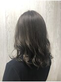 カーキアッシュミディ【TELA HAIR大網】