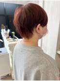 福山市美容師求人スタッフ募集中ピンクベージュブリーチなし20代