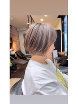 ハーツ(Heart's) 白髪ぼかし脱白髪染めショートボブ髪質改善40代50代60代