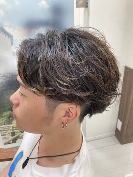 アールモンドヘア新世界 ♯フェザーパーマ