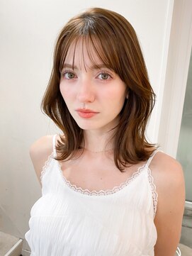 レア 表参道(L'ea) くびれヘアアプリコットオレンジ夏ヘアハイライトカラー韓国ヘア