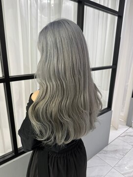 ヴァイス 新宿店(VAICE) ケアブリーチ/ハイトーン/シルバーアッシュ