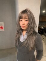 イトシテ&nbsp;ハッシュカット＋グレーベージュ　【森本寛也】