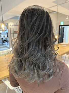 シェーン 仙台駅広瀬通店(schon) バレイヤージュ