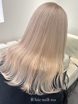 ベレーザ 渋谷(BELEZA) 3987ミルクティーアッシュ艶髪シルキーベージュハイトーンカラー