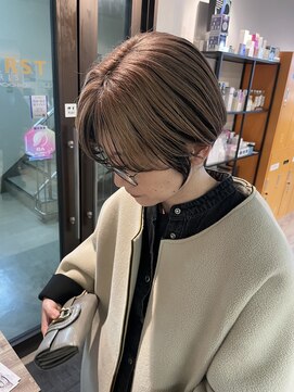 コワファーストナガサキシャンプーボーイ(COIFF1RST NAGASAKI SHAMPOO BOY) ミルクティーカラー/ミルクベージュ/ミルクティーベージュ/長崎