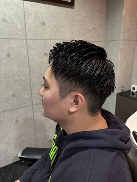 グロウヘアワークス(grow hair works) 王道ツーブロック