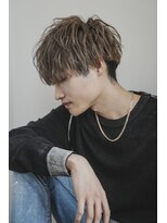 グリッター(GRITTERs) ツイストスパイラル×束感波巻きマッシュパーマ【武田】