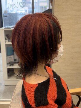 ラビス クローバー(Lovis clover) ワインレッド逆インナーウルフカット♪あゆむ