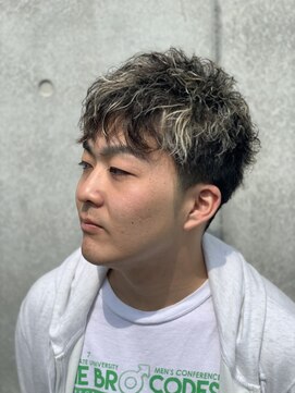 ビューティーリゾート アカヒゲ(Beauty Resort AKAHIGE) スパイラルパーマ&メッシュ