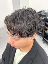 ノイセル 心斎橋(Noisyle)&nbsp;guest snap　前下がりセンターパート×波巻きスパイラルパーマ