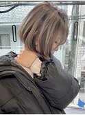 海外ヘア ハイライトバレイヤージュ切りっぱなしボブt116