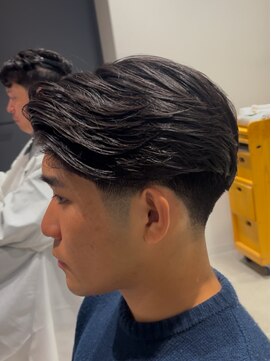 グルーマーズトウキョウ 渋谷店(GROOMER/S TOKYO) ラフカール　テーパーフェード　スペインカール