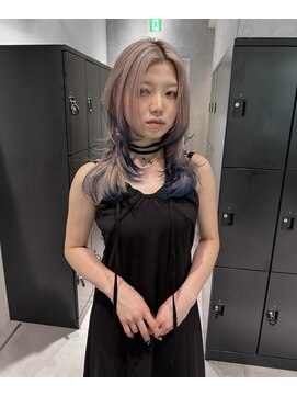 ヴァーディ オモテサンドウ(Vardy omotesando) ラベンダーミルクティー/ネイビーデザインカラー