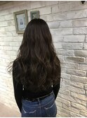 ダークグレージュ