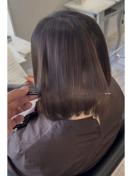 リノ ヘア(Lino hair) ストレートスタイル