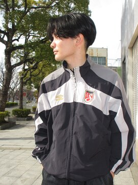 ラヌゴ(lanugo) 前下がりセンターパート